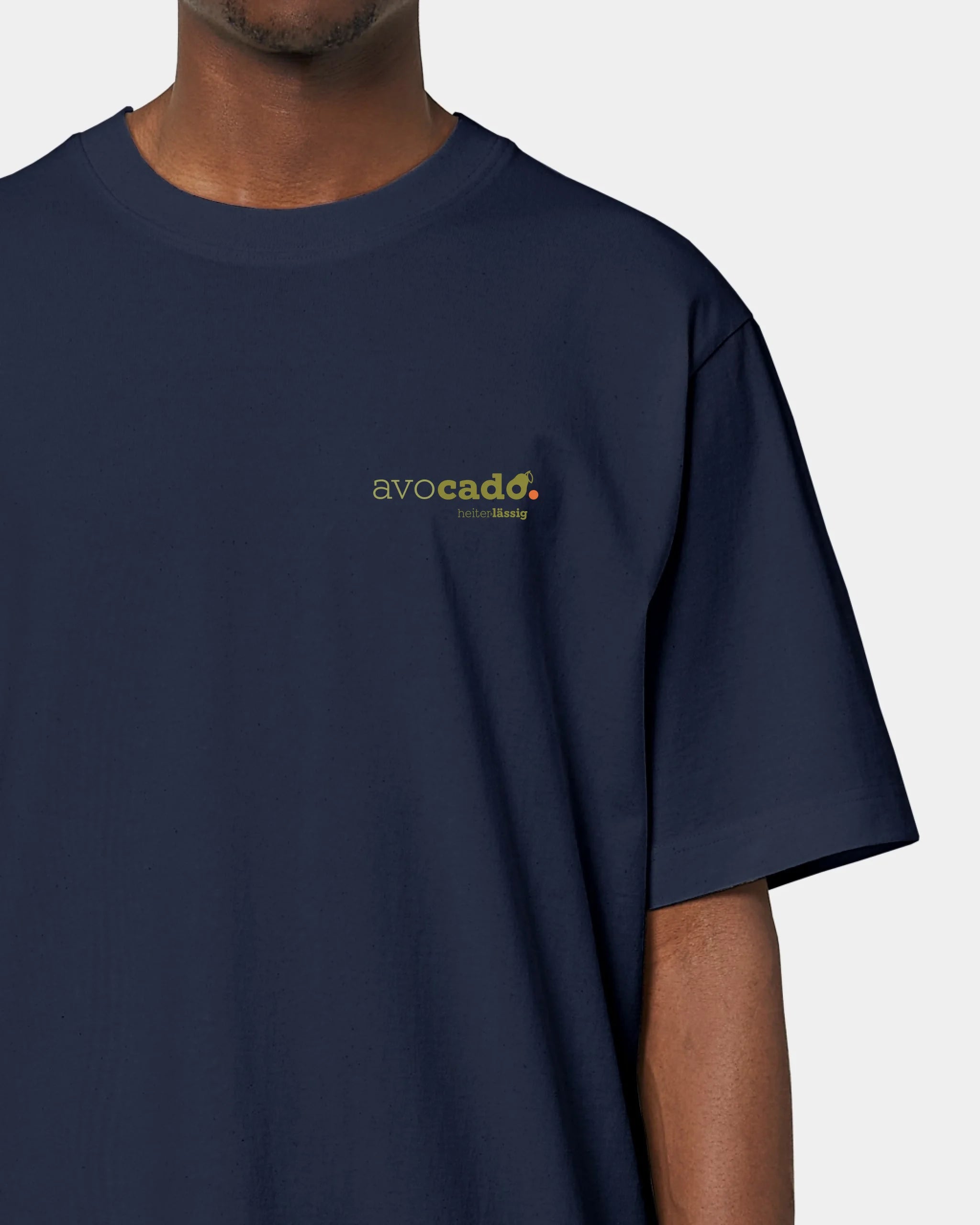 heiter-laessig-freestyler-mockup-close-up-french-navy