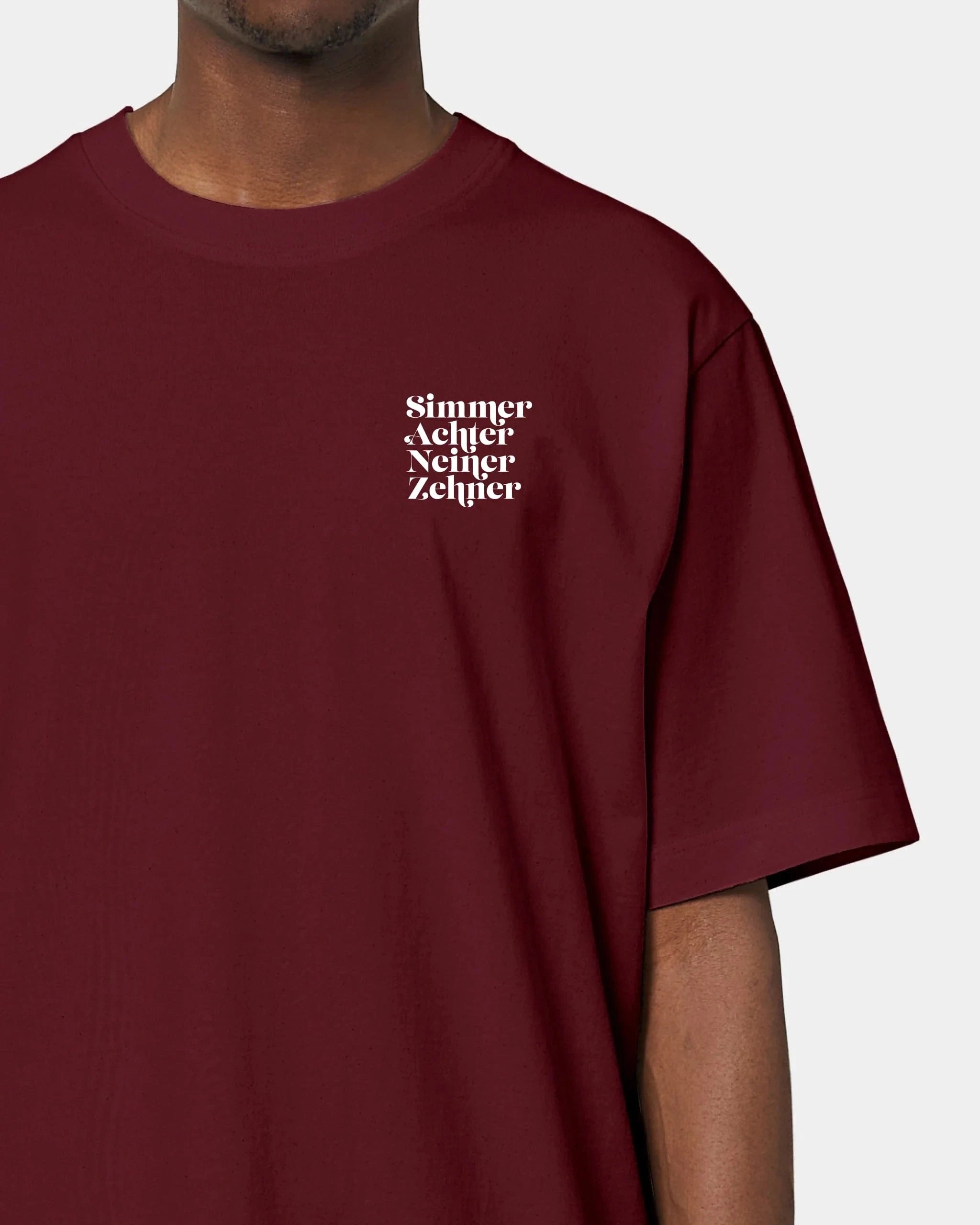 Schmidt Digitaldruck GmbH Personalisiertes T-Shirt "Spielkarten" Oversized / Burgundy / XXS - aus nachhaltiger und fairer Produktion
