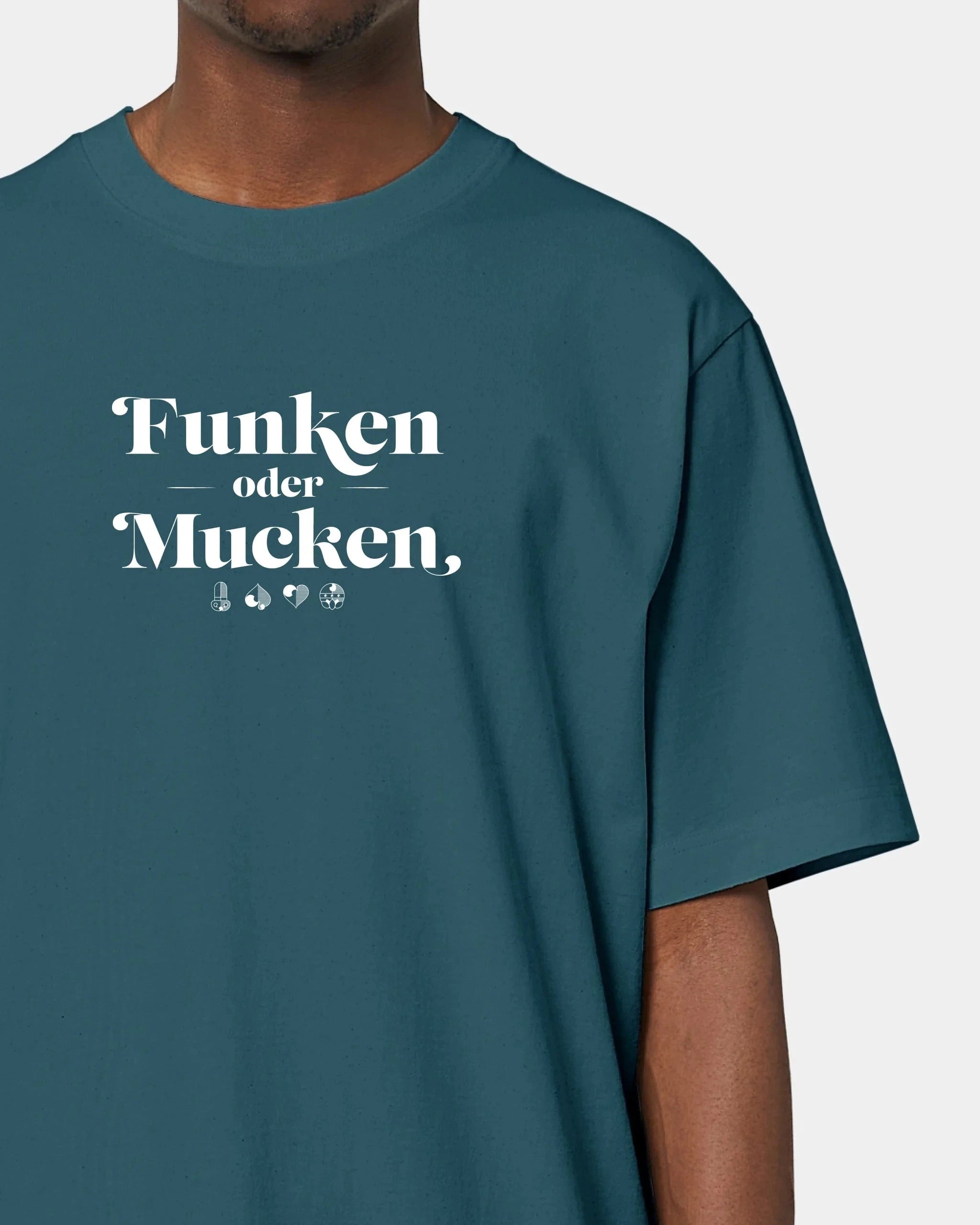 Schmidt Digitaldruck GmbH Personalisiertes T-Shirt "Watten - Funken oder Mucken" Oversized / Stargazer / XXS - aus nachhaltiger und fairer Produktion