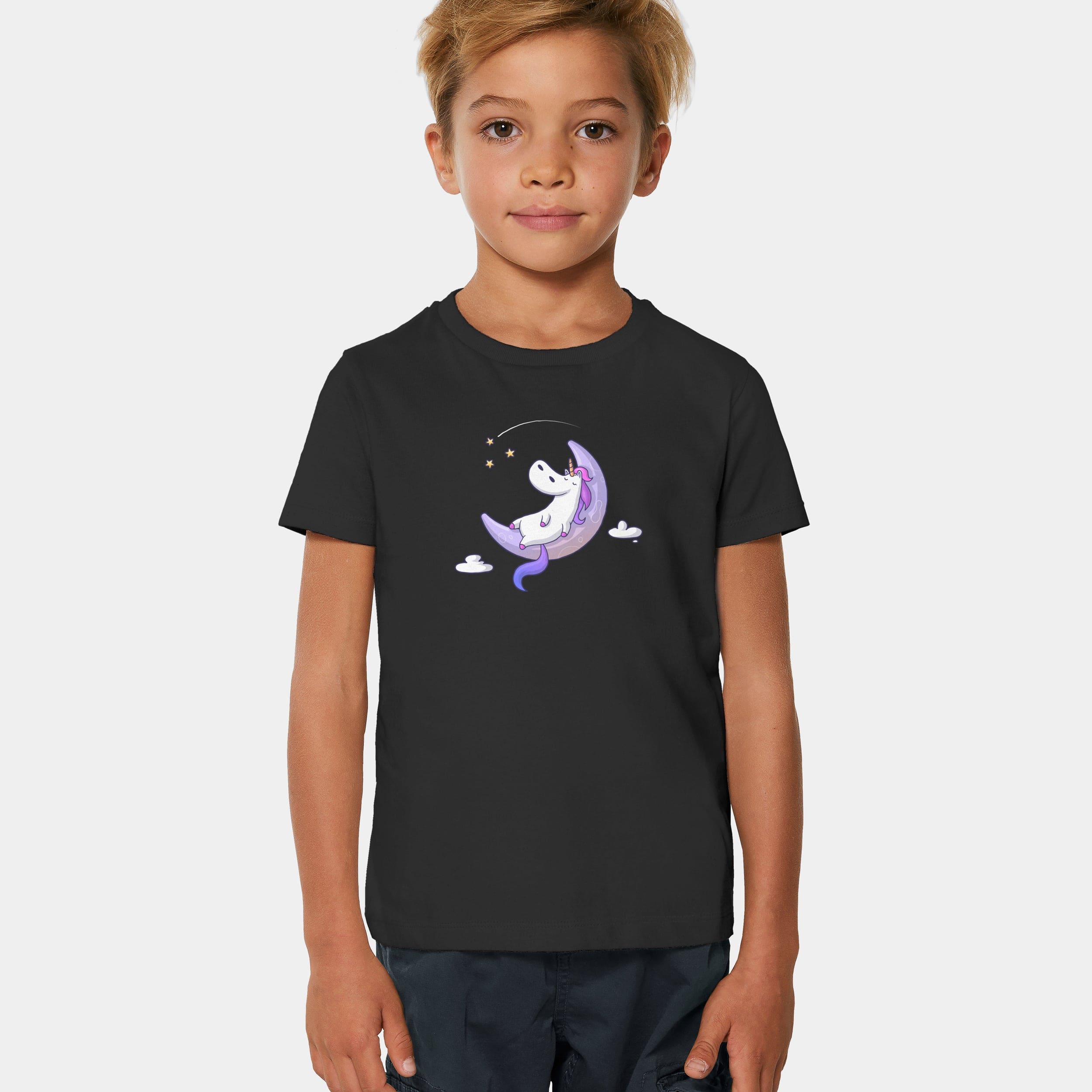 HEITER & LÄSSIG T-Shirt "Einhorn gechillt" 98/104 / schwarz - aus nachhaltiger und fairer Produktion