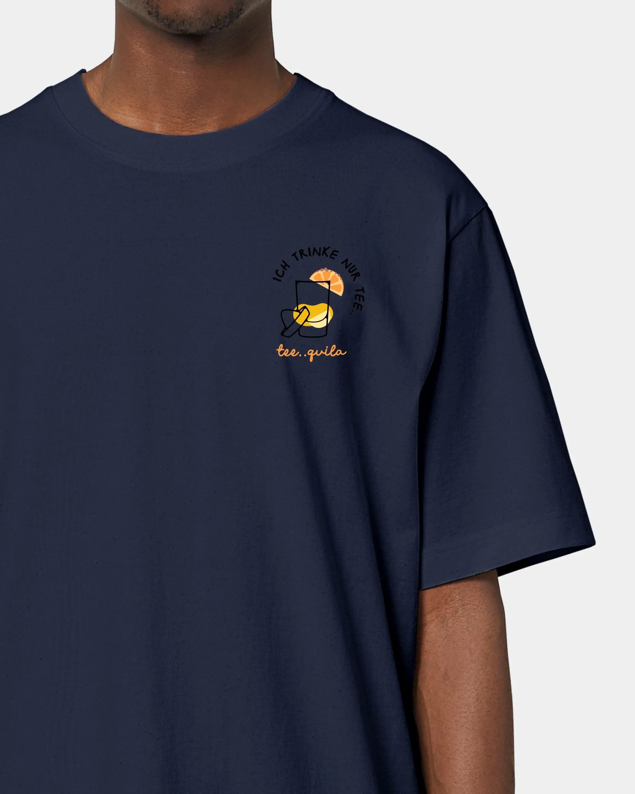 heiter-laessig-freestyler-mockup-close-up-french-navy