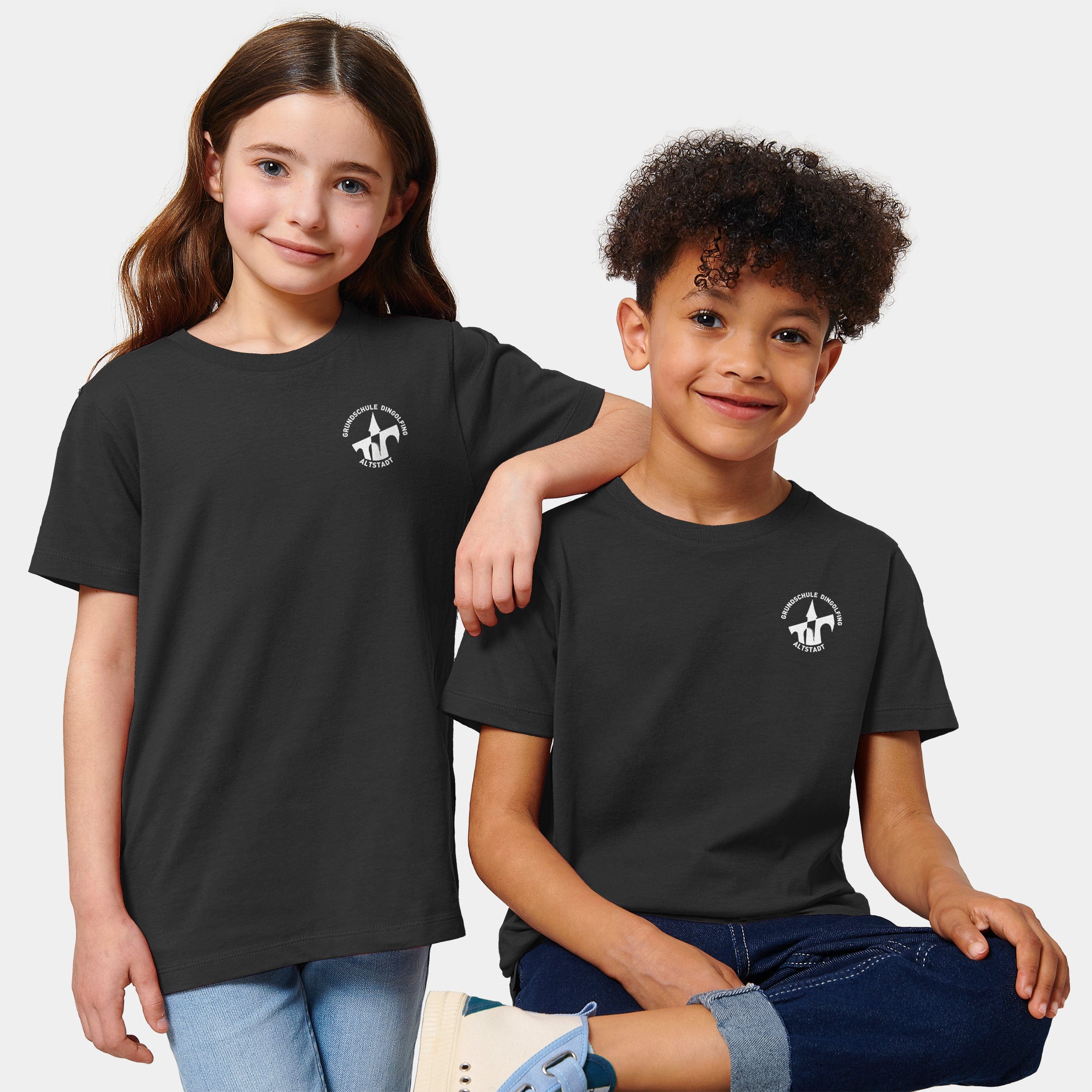 Projekt T-Shirt "Grundschule Altstadt Dingolfing" 98/104 / schwarz - aus nachhaltiger und fairer Produktion