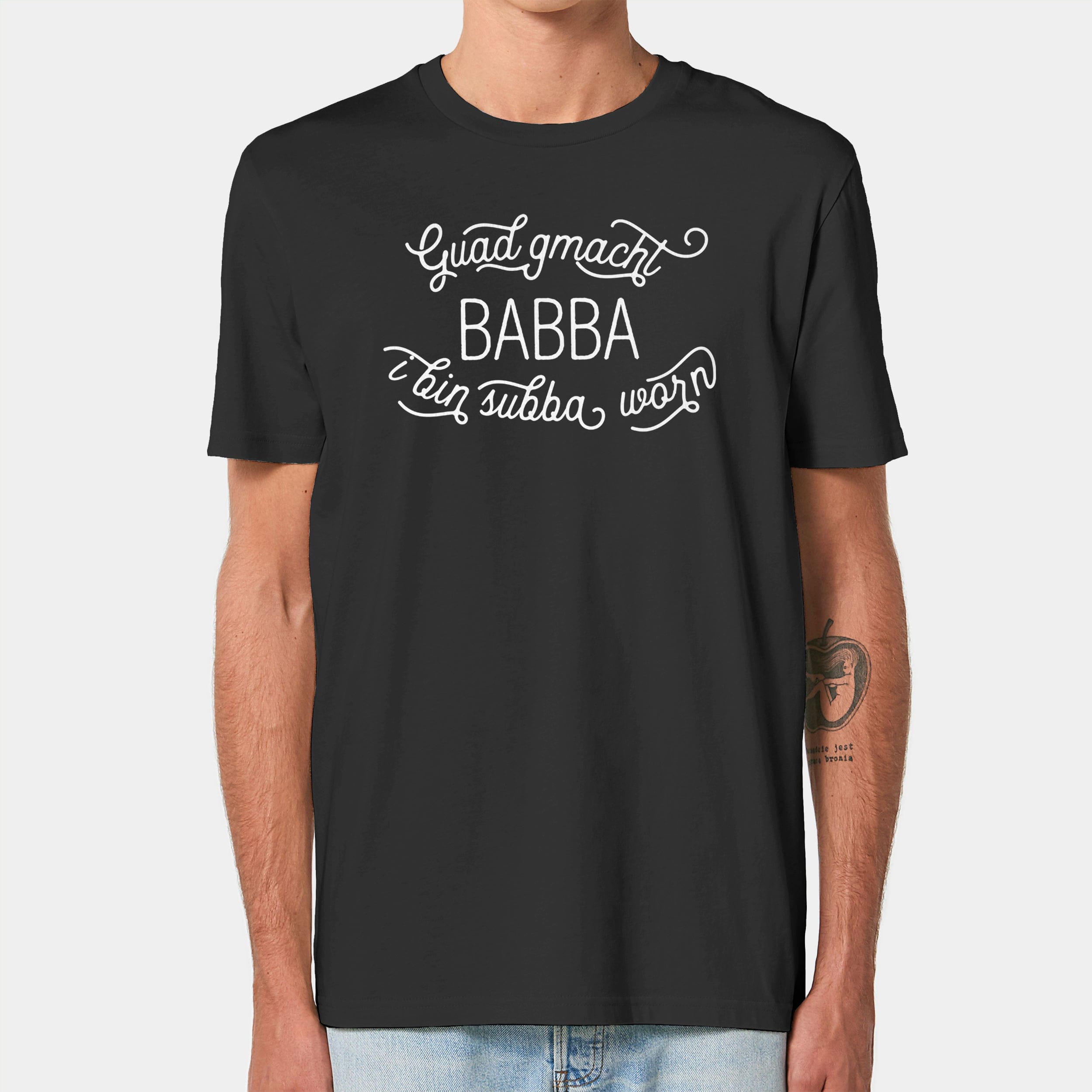 HEITER & LÄSSIG T-Shirt "Guad gmacht Babba" S / schwarz - aus nachhaltiger und fairer Produktion
